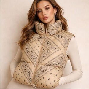 BALBOA Paisley Print Puffer Vest Size L Tan Bandana Zip Front